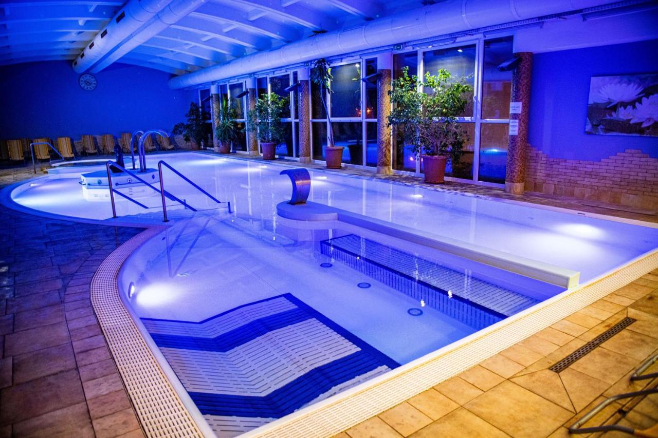 Drava Hotel Thermal Resort ฮอร์กานี ภายนอก รูปภาพ