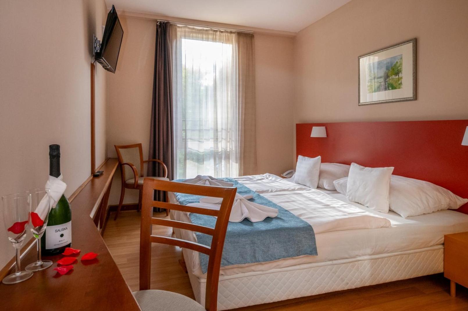 Drava Hotel Thermal Resort ฮอร์กานี ภายนอก รูปภาพ