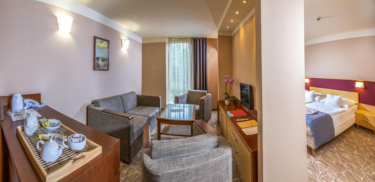 Drava Hotel Thermal Resort ฮอร์กานี ภายนอก รูปภาพ