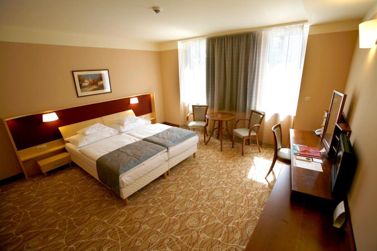 Drava Hotel Thermal Resort ฮอร์กานี ภายนอก รูปภาพ